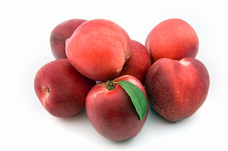 simsearch:400-04423639,k - group of nectarines isolated on white Stock Photo - Budget Royalty-Free & Subscription, Code: 400-05070124