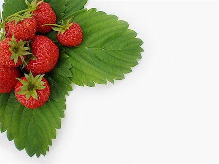 simsearch:400-04423672,k - red juicy strawberries isolated on white background Stockbilder - Microstock & Abonnement, Bildnummer: 400-05070293