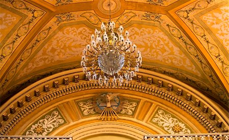 Crystal Chandelier, Dove of Peace, Yellow Ceiling, Basilica of Our Lady of Guanajuato, Basilica de Nuestra Senora Guanajuato, Mexico Stock Photo - Budget Royalty-Free & Subscription, Code: 400-05070942