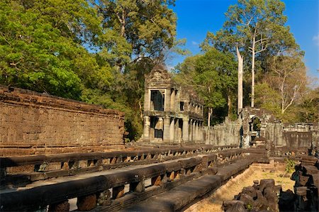 rama - Corridor of temple in angkor, Cambodia Stock Photo - Budget Royalty-Free & Subscription, Code: 400-05073690