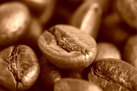 simsearch:400-04094520,k - Macro picture of coffee beans. Fotografie stock - Microstock e Abbonamento, Codice: 400-05086954