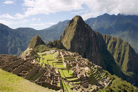 simsearch:400-04625051,k - The Lost Incan City of Machu Picchu near Cusco, Peru. Fotografie stock - Microstock e Abbonamento, Codice: 400-05080821