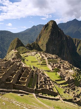 simsearch:400-04625051,k - The Lost Incan City of Machu Picchu near Cusco, Peru. Fotografie stock - Microstock e Abbonamento, Codice: 400-05080832