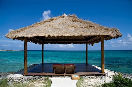 simsearch:400-05902449,k - Beach hut on the edge of small and beautiful tropical island. Stock Photo - Budget Royalty-Free & Subscription, Code: 400-05083762