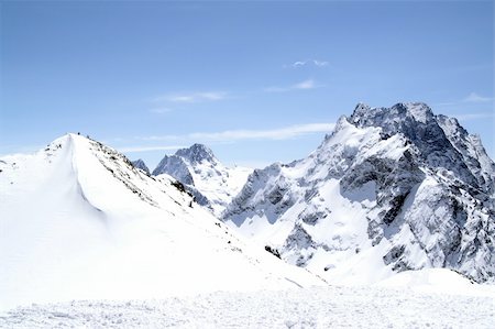 descente à ski - Caucasus Mountains. Dombaj. Ski resort Stock Photo - Budget Royalty-Free & Subscription, Code: 400-05099345