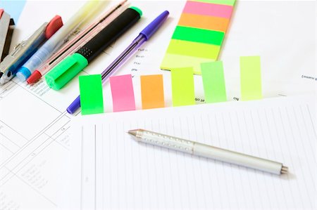 simsearch:400-05091333,k - Book with colorful tags on it over the document and office supply beside it. The readable document is containing non privacy and non coypyrighted material. Stockbilder - Microstock & Abonnement, Bildnummer: 400-05091335