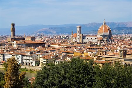 simsearch:400-05919541,k - Beautiful panoramic view of Florence, Italy Foto de stock - Super Valor sin royalties y Suscripción, Código: 400-05091558