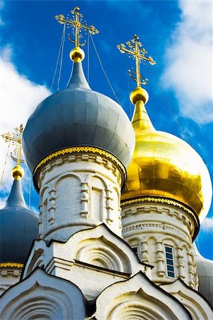 simsearch:400-05933207,k - Russian orthodox church domes and crosses details, Moscow Foto de stock - Super Valor sin royalties y Suscripción, Código: 400-05093336
