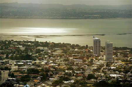 Kind of city Aukland from above. New Zealand Photographie de stock - Aubaine LD & Abonnement, Code: 400-05105722