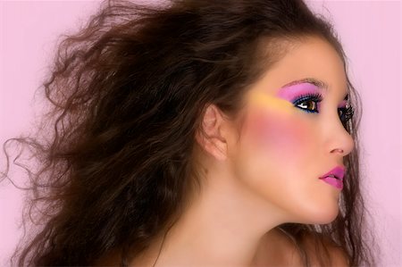 simsearch:400-04073578,k - Girl with beautiful make up ( soft on skin and hair) Foto de stock - Super Valor sin royalties y Suscripción, Código: 400-05107841