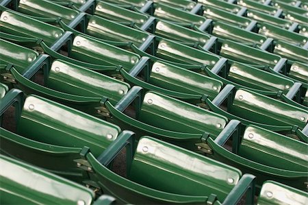 Empty Green Stadium Seating Foto de stock - Royalty-Free Super Valor e Assinatura, Número: 400-05101412