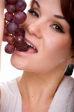 simsearch:400-04564052,k - attractive woman with grapes. over white background Foto de stock - Super Valor sin royalties y Suscripción, Código: 400-05102679