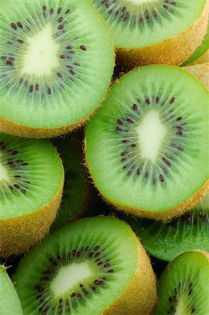 simsearch:400-04553701,k - Food Kiwi Fruit slices. Close-up . Stock Photo - Budget Royalty-Free & Subscription, Code: 400-05114968