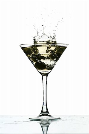 martini glass splash bar background Stock Photo - Budget Royalty-Free & Subscription, Code: 400-05117593