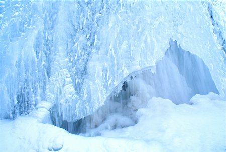 simsearch:400-07298205,k - Frozen Waterfall from Altay Region, Western Siberia Foto de stock - Super Valor sin royalties y Suscripción, Código: 400-05118804