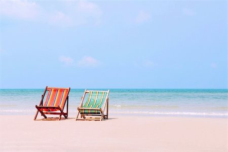 simsearch:400-06947087,k - two sunbeds on the beach Stock Photo - Budget Royalty-Free & Subscription, Code: 400-05125247
