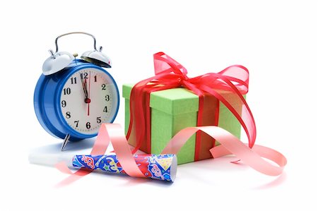 simsearch:614-03903058,k - Gift Box and Clock on White Background Foto de stock - Royalty-Free Super Valor e Assinatura, Número: 400-05127143