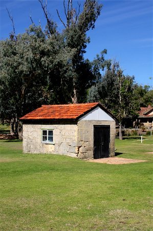 simsearch:400-08997106,k - Cottage Farm House Shed in the Summer Stock Photo - Budget Royalty-Free & Subscription, Code: 400-05129766