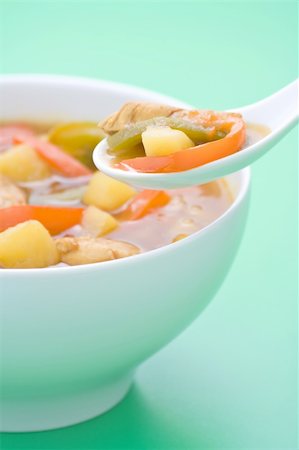 simsearch:400-06461732,k - Chinese chicken soup with potatoes and peppers Stockbilder - Microstock & Abonnement, Bildnummer: 400-05120524