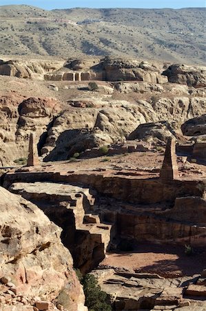 simsearch:400-05033205,k - Obelisk in Petra, Jordan. Nabataeans capital city (Al Khazneh). Made by digging the rocks. Roman Empire period. Photographie de stock - Aubaine LD & Abonnement, Code: 400-05134434