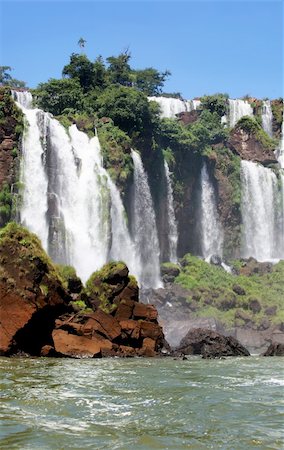 simsearch:400-04523813,k - Iguazu Falls was short-listed as a candidate to be one of the New7Wonders of Nature by the New Seven Wonders of the World Stockbilder - Microstock & Abonnement, Bildnummer: 400-05137593