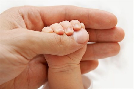 father's and baby's hands Photographie de stock - Aubaine LD & Abonnement, Code: 400-05137703