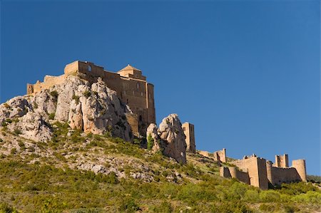 simsearch:400-05039952,k - Loarre´s castle, Huesca (Spain) Foto de stock - Royalty-Free Super Valor e Assinatura, Número: 400-05139585