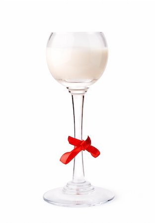 Creamy cocktail isolated against a white background. Stock Photo - Budget Royalty-Free & Subscription, Code: 400-05131681
