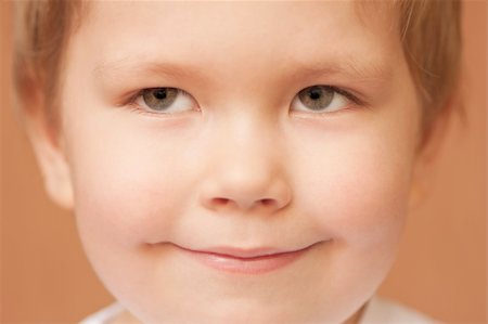 simsearch:400-04093413,k - smiling child portrait Stock Photo - Budget Royalty-Free & Subscription, Code: 400-05131712