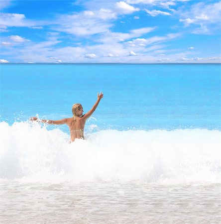 simsearch:400-04018254,k - Beautiful young woman enjoying the Ionian sea in Greece Stockbilder - Microstock & Abonnement, Bildnummer: 400-05144545
