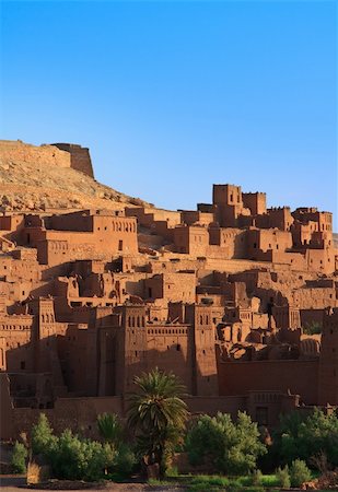 morning view on traditional Moroccan Casbah Foto de stock - Super Valor sin royalties y Suscripción, Código: 400-05145254