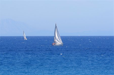 Sailing yacht in the Ionian sea Greece Stockbilder - Microstock & Abonnement, Bildnummer: 400-05145724