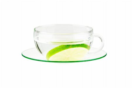 simsearch:400-04617727,k - cup of water with lemon, isolated on white background Fotografie stock - Microstock e Abbonamento, Codice: 400-05146155