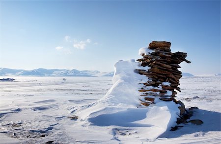 simsearch:400-05140080,k - A beautiful winter moutain snow landscape taken on Spitsbergen Island, Svalbard, Norway Fotografie stock - Microstock e Abbonamento, Codice: 400-05140124