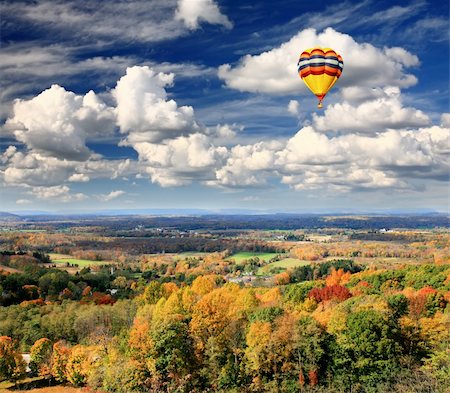 río delaware - The foliage scenery from a highway overlook in New Jersey Foto de stock - Super Valor sin royalties y Suscripción, Código: 400-05142089