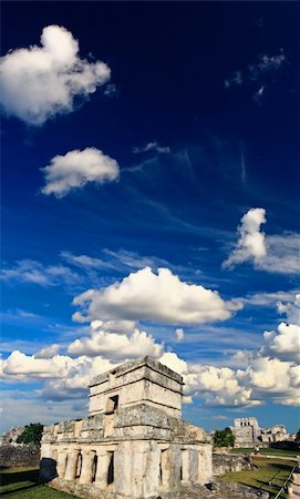 simsearch:400-05142606,k - Tulum the one of most famous landmark in the Maya World near Cancun Mexico Stock Photo - Budget Royalty-Free & Subscription, Code: 400-05142627