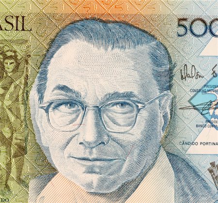 simsearch:400-05154461,k - Candido Portinari on 5000 Cruzados 1988 Banknote from Brazil. One of Brazil's most important painters. Foto de stock - Super Valor sin royalties y Suscripción, Código: 400-05154462