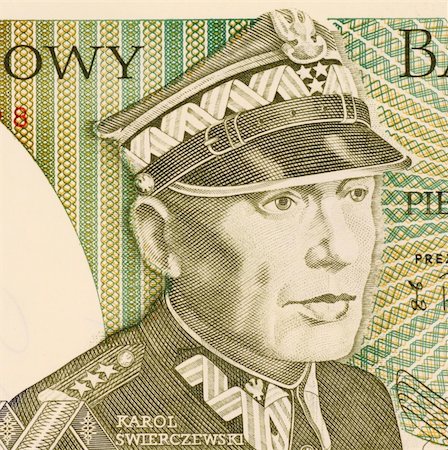 simsearch:400-06068340,k - Karol Swierczewski on 50 Zlotych 1988 Banknote from Poland. Communist general in USSR, Spain and Poland. Accused as a war criminal and one of the people that worked towards the enslavement of Poland under the communist regime. Foto de stock - Super Valor sin royalties y Suscripción, Código: 400-05154523