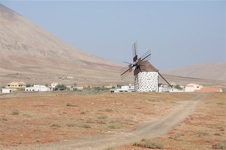 fuerteventura canary islands - Windmill at La Oliva in Fuerteventura, Spain Stock Photo - Budget Royalty-Free & Subscription, Code: 400-05156482