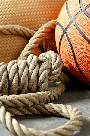 simsearch:400-05265615,k - Gym corner, orange basketball ball and old rope Foto de stock - Royalty-Free Super Valor e Assinatura, Número: 400-05157800