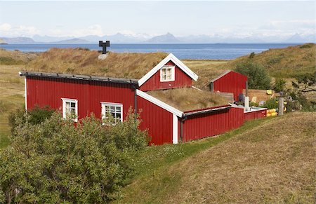 Small Norwegian cottage Stock Photo - Budget Royalty-Free & Subscription, Code: 400-05157875