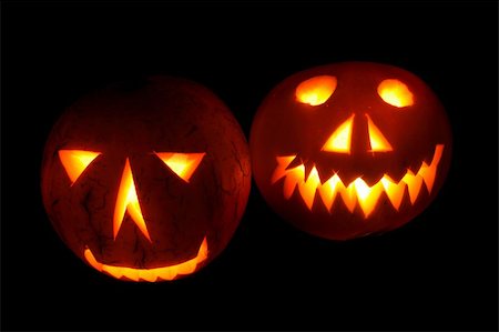 simsearch:400-04236303,k - nice halloween pumpkins on the black background Fotografie stock - Microstock e Abbonamento, Codice: 400-05157931