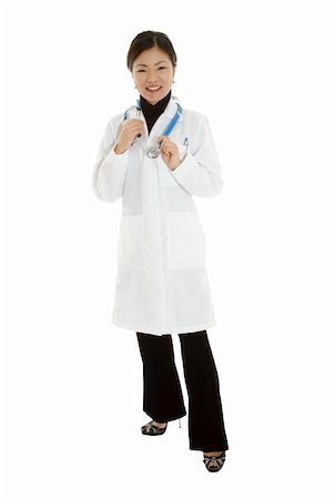 simsearch:400-05172792,k - Beautiful Asian doctor or nurse on a white background Foto de stock - Royalty-Free Super Valor e Assinatura, Número: 400-05158777