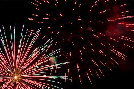 simsearch:400-04419970,k - beautiful and colorful  fireworks display at night Stock Photo - Budget Royalty-Free & Subscription, Code: 400-05159374