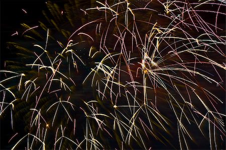 simsearch:400-04419970,k - beautiful and colorful  fireworks display at night Stock Photo - Budget Royalty-Free & Subscription, Code: 400-05159436