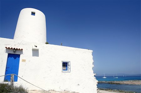 simsearch:400-04066912,k - Balearic islands architecture white mill in Formentera over blue sky Stock Photo - Budget Royalty-Free & Subscription, Code: 400-05152771