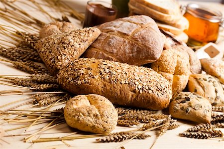 pasta type - Compositions bread Foto de stock - Super Valor sin royalties y Suscripción, Código: 400-05163730