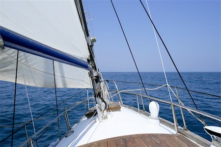 simsearch:400-09237900,k - Sailing with an old sailboat over blue mediterranean summer sea Foto de stock - Super Valor sin royalties y Suscripción, Código: 400-05163832