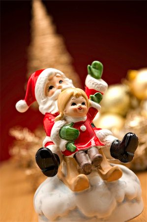 simsearch:400-04774270,k - christmas ornament decoration on display on table Stock Photo - Budget Royalty-Free & Subscription, Code: 400-05178079