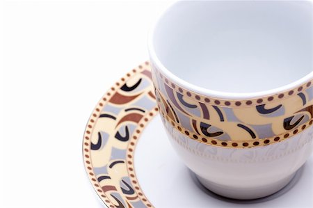 simsearch:400-05324677,k - empty white cup with saucer Stockbilder - Microstock & Abonnement, Bildnummer: 400-05179139
